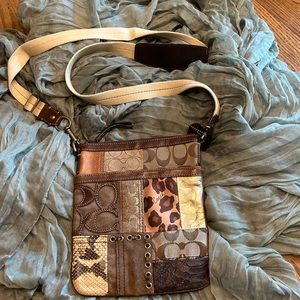 Coach crossbody purse.. like brand new